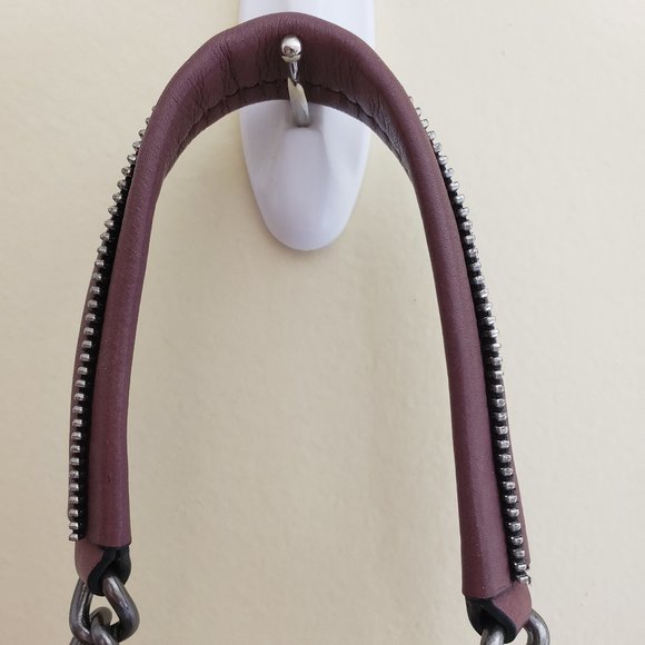 Lockheart Chain Gang Raven Bag Purse Shoulder Bag with Rose Decorations - Picture 6 of 10